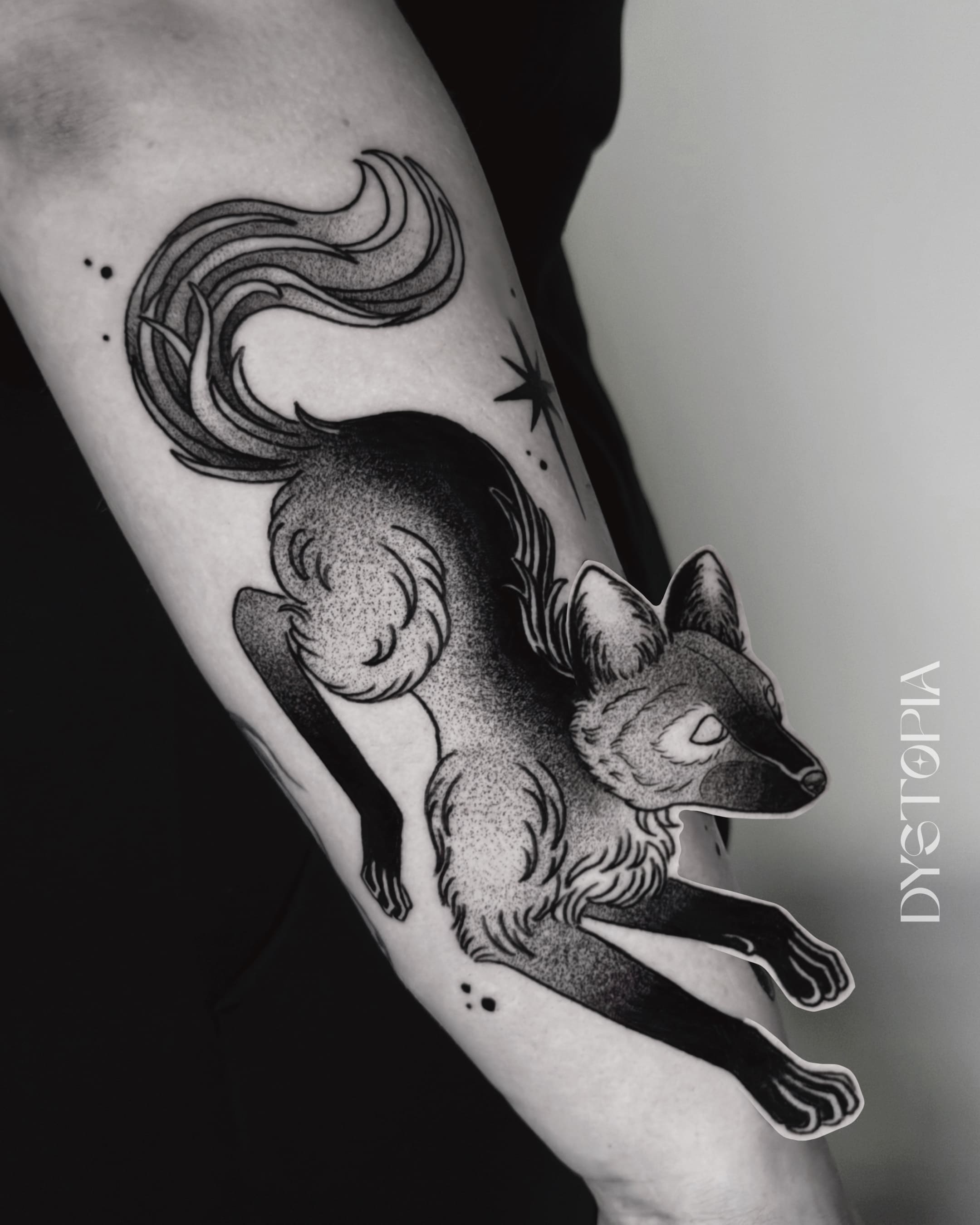 Tatouage réalisé par Dystopia Tattoo à Metz