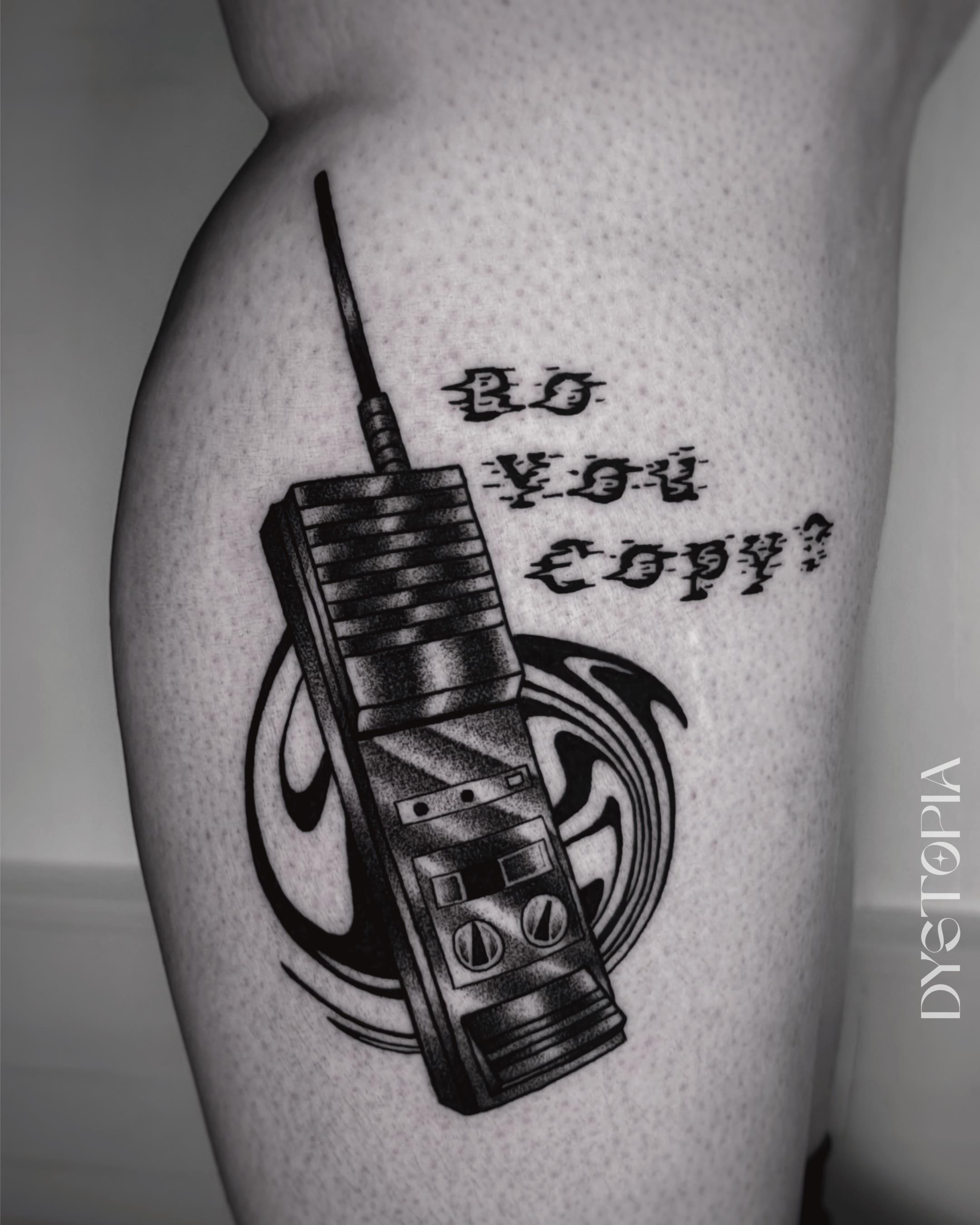 Tatouage réalisé par Dystopia Tattoo à Metz
